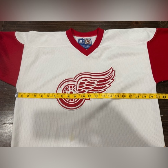 Vintage Detroit Redwings Starter NHL Hockey Jersey - Picture 9 of 11